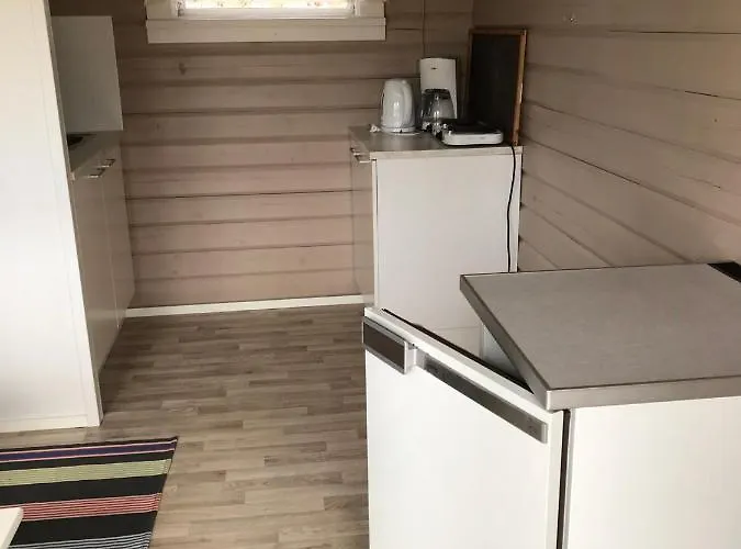 Hotel Juthbacka Camping Uusikaarlepyy